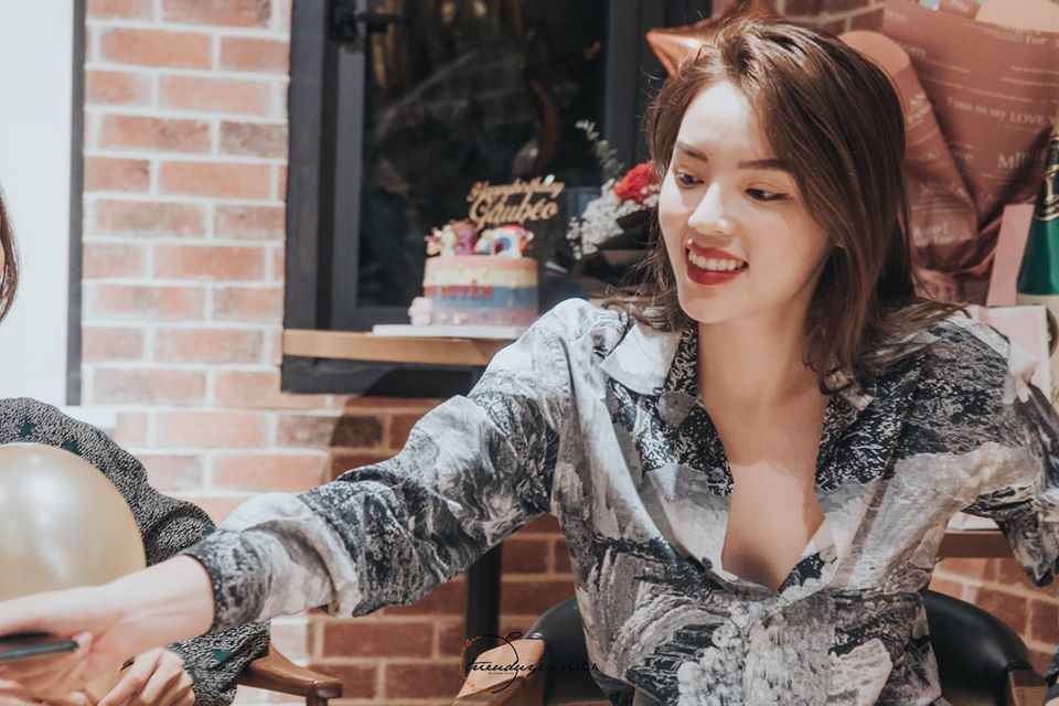 So ke gu thoi trang dang cap cua cac co nang tuoi Ty cua showbiz Viet-Hinh-14