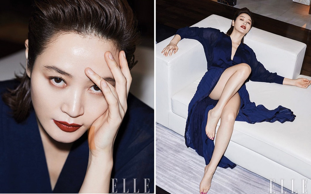 Kim Hye Soo không hề quá vất vả luyện tập thể thao nhưng vẫn giữ được vóc dáng thon thả. Thay vì đến phòng tập thường xuyên cô bắt đầu thay đổi từ thói quen đơn giản nhất là dáng đứng và dáng ngồi.