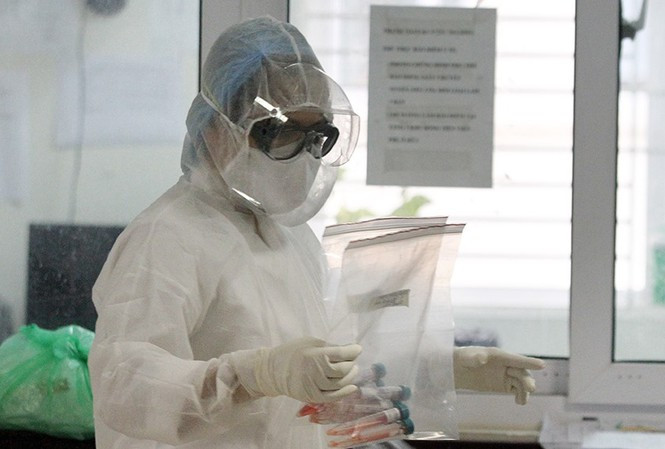 Benh nhan 74 va 137 tai duong tinh do “xac virus”, them 2 ca o Ninh Binh khoi benh