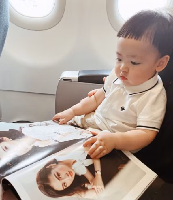 Cách ăn mặc chỉnh chu và vẻ đáng yêu của Kem khiến người hâm mộ thích thú.