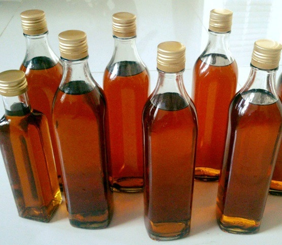 Hoa chat tay rua bon ve sinh lam nuoc mam: “Giet” NTD khong dao?