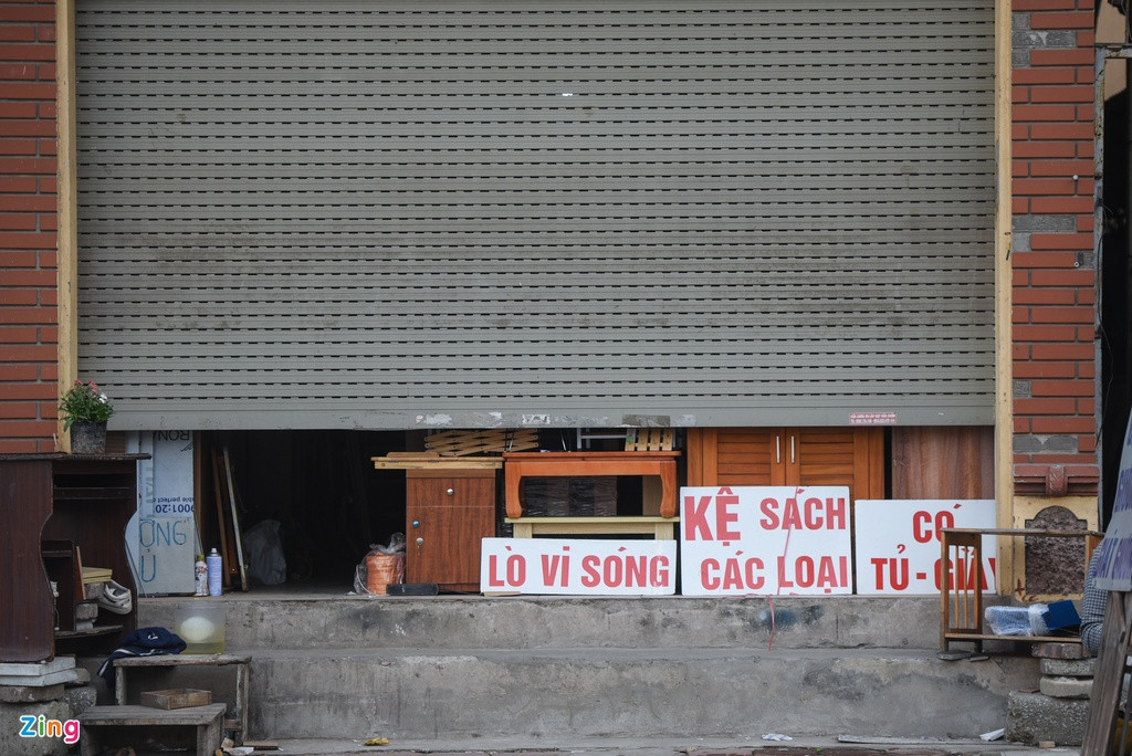 Canh buon ban tho thut trong lenh cach ly xa hoi