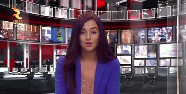 Sau đó, đài này lại tiếp tục đổi sang MC mới, vô cùng xinh đẹp và cũng không mặc áo nịt khi dẫn để "tôn trọng sự thật".