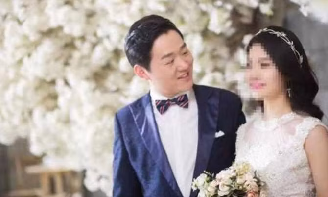 Xot xa nhung bac si tuoi tre tai cao, qua doi vi dai dich COVID-19-Hinh-2