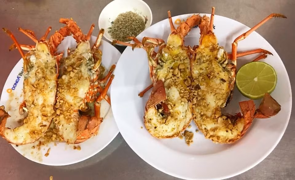 Thu ngay cac mon ngon tu tom hum khi gia ca dang “ha nhiet”