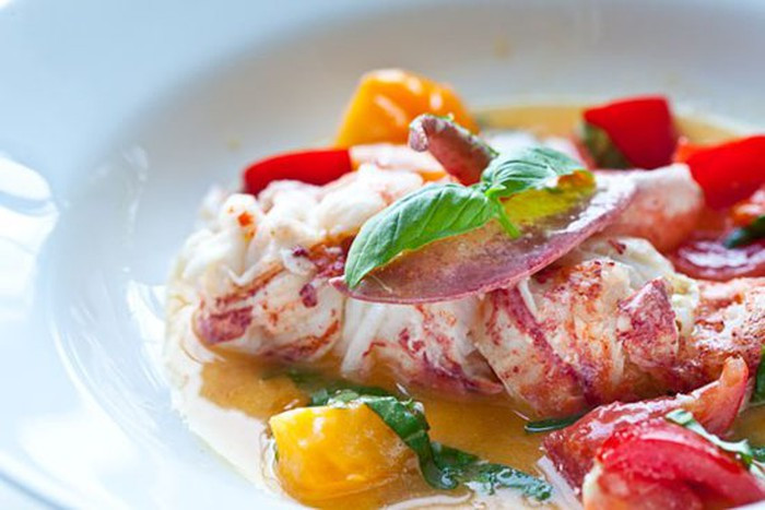 Thu ngay cac mon ngon tu tom hum khi gia ca dang “ha nhiet”-Hinh-4