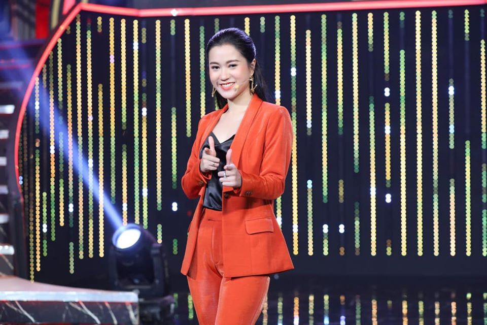 Để giảm cân hiệu quả, Lâm Vỹ Dạ xây dựng cho mình thói quen ăn uống khoa học. Tuy không ăn kiêng nghiêm ngặt, cô vẫn chú trọng lựa chọn kỹ lưỡng thực phẩm dung nạp vào cơ thể.