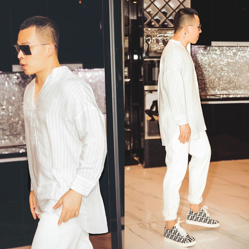 Dù chỉ là thời trang đường phố thì Khắc Tiệp vẫn luôn nổi bật, đó là lý do anh luôn được bình chọn trong top "Quý ông mặc đẹp của V-biz".