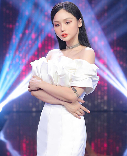 "Nặng đến mức không thở được và không thể đứng dậy được, nói chung là tệ lắm. Đó là hậu quả của việc nhịn ăn, bỏ đói cơ thể sau những lúc ăn quá trớn, ráng uống nước cốt chanh và ăn thật nhiều bưởi... vì nghĩ rằng như vậy sẽ gầy!", Miu Lê kể lại. Giờ đây, Miu Lê đã tìm ra phương pháp giảm cân hiệu quả bằng dinh dưỡng và tập luyện.