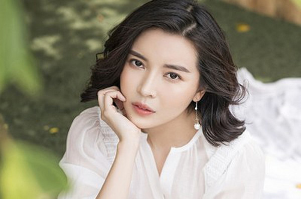 Tuy nhiên, cách giảm cân phản khoa học gây tổn hại nghiệm trọng tới sức khỏe của Cao Thái Hà. Nữ diễn viên cho biết cô bị viêm loét dạ dày vì nhịn ăn. Sau khi nội soi, Cao Thái Hà được bác sĩ kê đơn thuốc phải uống liên tục trong hai tháng.