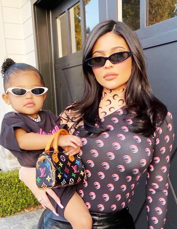 Chiếc túi Hermès không phải là thiết kế đắt giá duy nhất trong bộ sưu tập hàng hiệu của con gái Kylie Jenner.