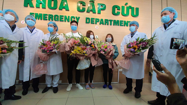 3 benh nhan Vinh Phuc nhiem virus corona vua ra vien duoc dieu tri the nao?