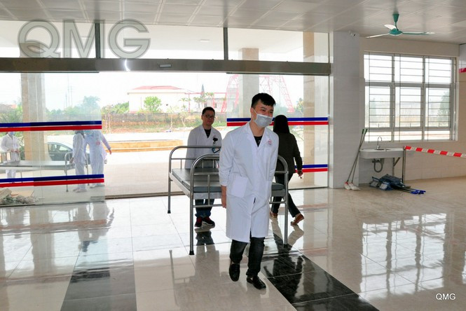 Quảng Ninh mạnh tay đầu tư kinh phí để nhập các loại máy móc, thiết bị y tế hiện đại để phục vụ nhân dân nếu có dịch xảy ra. Ảnh: BQN.