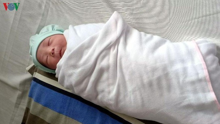 Nhung em be dac biet o khu cach ly chong dich Covid-19