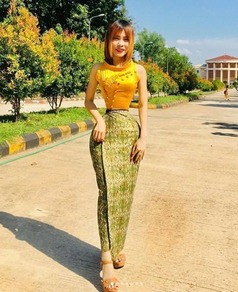 Vậy nên cô không áp dụng chế độ ăn uống hay luyện tập gì đặc biệt. "Tôi hoàn toàn khỏe mạnh vì luôn ăn uống lành mạnh, khoa học. Tôi không nghĩ vẻ ngoài của mình có gì đó không ổn hay đáng ngại", cô nói.