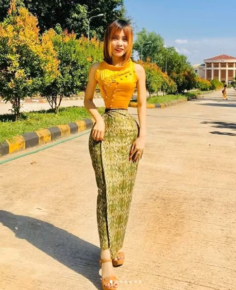 Vậy nên cô không áp dụng chế độ ăn uống hay luyện tập gì đặc biệt. "Tôi hoàn toàn khỏe mạnh vì luôn ăn uống lành mạnh, khoa học. Tôi không nghĩ vẻ ngoài của mình có gì đó không ổn hay đáng ngại", cô nói.