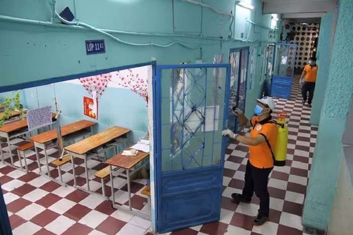 Cac tinh thanh cho hoc sinh di hoc tro lai tu 2/3?