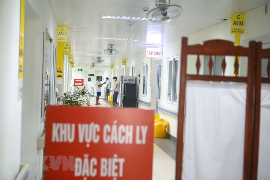 Ghi nhan them benh nhan Covid-19 thu 99 o TP HCM bay AirFrance AF258 ve ngay 17/3