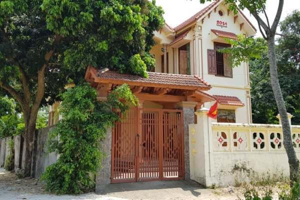 Nha lau xe hoi van can ngheo: Can bo tu tui dau phai do luong thap-Hinh-2