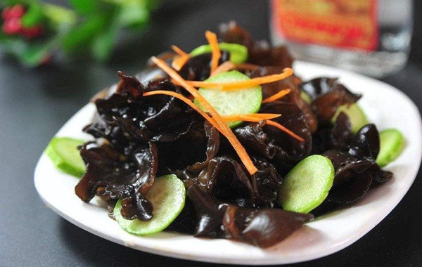 3 thuc pham gay ung thu gan nguy hiem hon bia ruou can tranh-Hinh-2