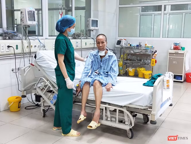 Benh nhan 19 hoi phuc ky dieu, phi cong nguoi Anh van “kho luong”