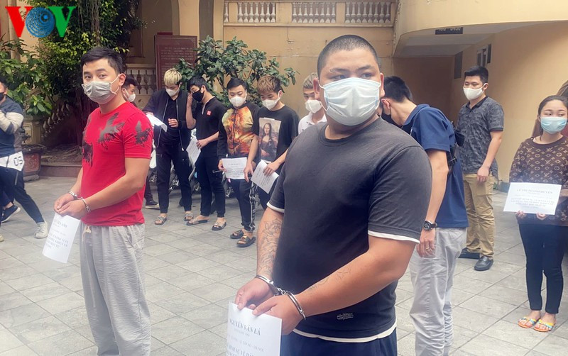 Khoi to vu an nhom “quai xe” boc dau, lang lach quanh ho Hoan Kiem