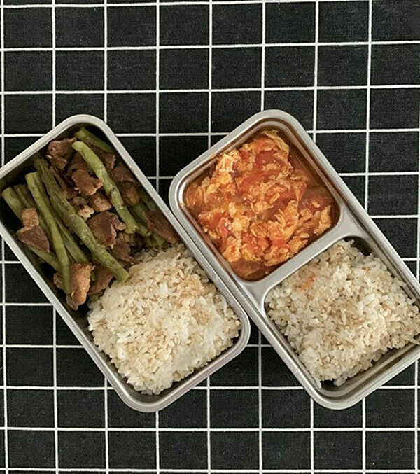 Theo cô, chế độ ăn cắt giảm tinh bột tối đa có thể khiến bạn thiếu năng lượng, mệt mỏi, kiệt sức.