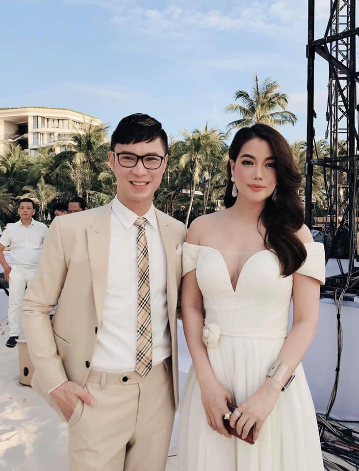 Nữ diễn viên sinh năm 1976 khiến nhiều người ngưỡng mộ vì vẫn giữ được cơ thể gọn gàng và gợi cảm ở tuổi ngoài 40.