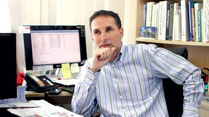 Dịch COVID-19: Bác sĩ Israel xin lỗi Bộ Y tế vì thông tin sai lệch Dich COVID-19: Bac si Israel xin loi Bo Y te vi thong tin sai lech