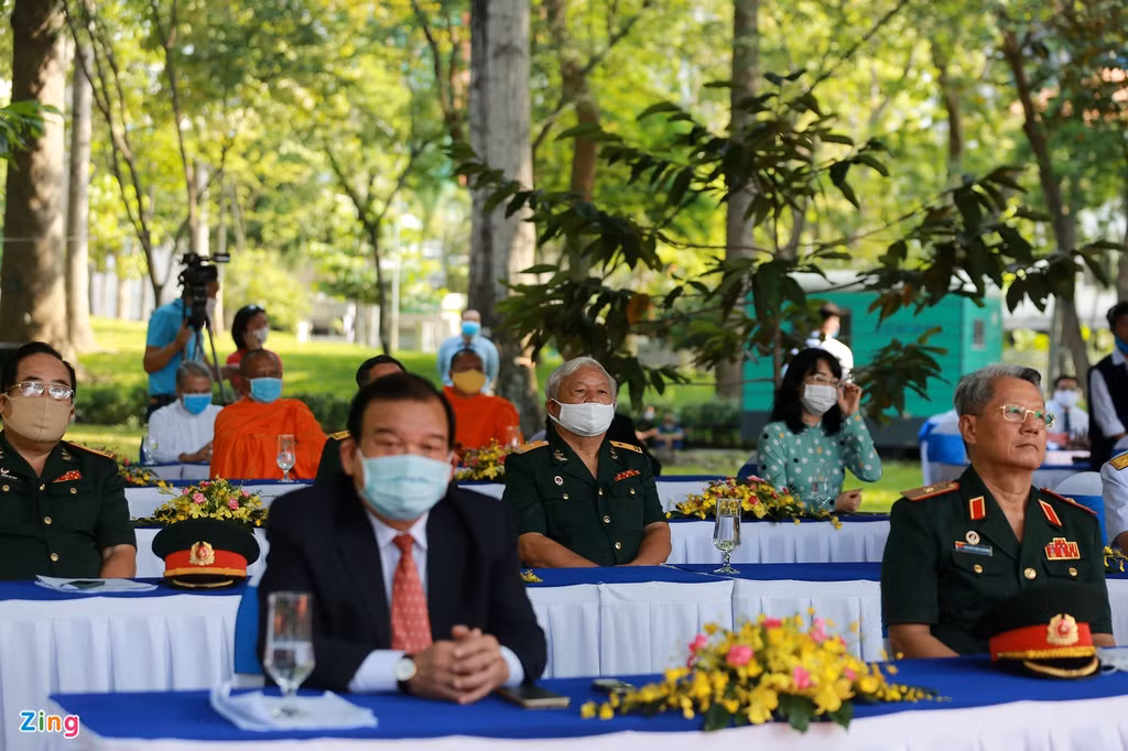 TP.HCM to chuc ky niem 30/4 truc tuyen-Hinh-6