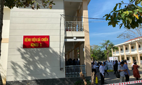 Khu vực xung quanh tại Bệnh viện dã chiến là đồng cỏ, không có nhà dân nên đảm bảo vấn đề phòng chống dịch lây lan ra cộng đồng. Ảnh: Công an TPHCM. Ảnh: Internet. Video "Cập nhật 10/2: Số ca tử vong do nhiễm virus corona tăng lên 910". Nguồn: VTC Now.