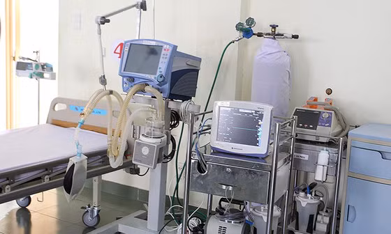 Theo kế hoạch, Sở Y tế là đơn vị chịu trách nhiệm xây dựng bộ khung quản lý tại khu cách ly tập trung, xây dựng quy trình tiếp nhận, quy trình tổ chức hoạt động đảm bảo theo hướng dẫn của Bộ Y tế. Ảnh: SGGP.