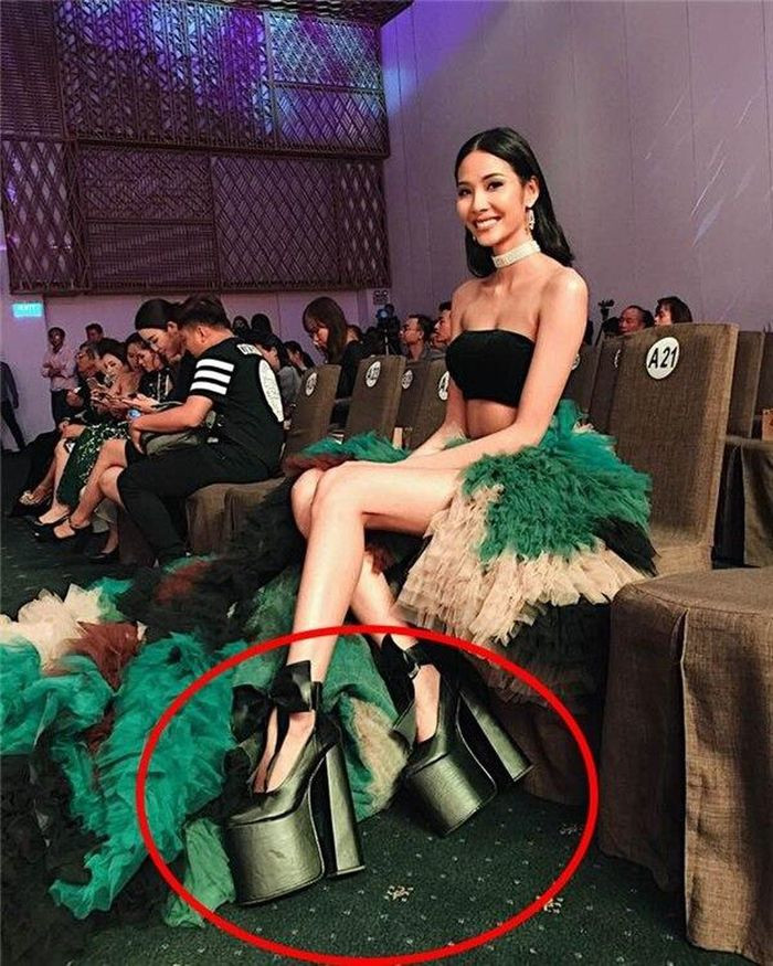 Đôi giày "đế khủng" khiến fan thảng thốt của Hoàng Thùy. Ảnh: FB, Internet.