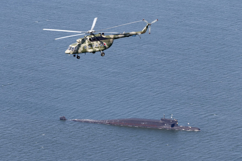 Bộ trưởng Quốc phòng Nga Sergei Shoigu đã có chuyến thăm và kiểm tra tiến độ xây dựng căn cứ tàu ngầm mới ở Vilyuchinsk, bán đảo Kamchatka. Nơi đây sẽ là căn cứ mới cho các tàu ngầm hạt nhân thuộc đề án Yassen-M và Borei-A sắp đưa vào hoạt động trong Hải quân Nga.