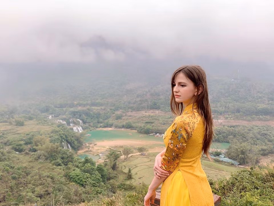 Nữ DJ Ukraine này từng khiến dân mạng chú ý hồi tháng 4 năm nay vì vẻ ngoài đẹp tựa búp bê.