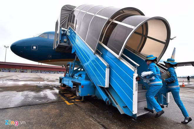 4 benh nhan Covid-19 moi gap bao nhieu nguoi truoc khi nhap vien?-Hinh-2