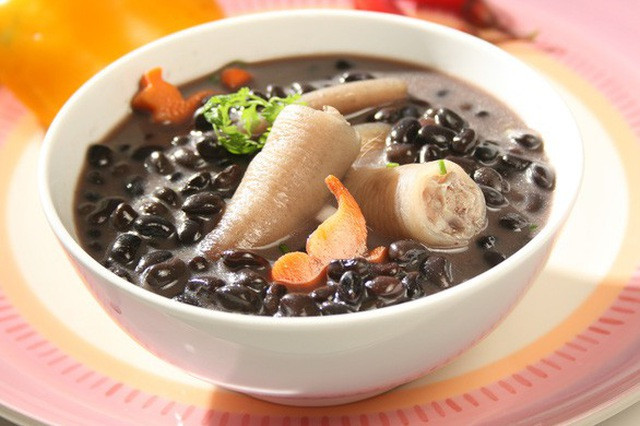 Mon ngon tu duoi lon giup bo than trang duong cho quy ong-Hinh-2