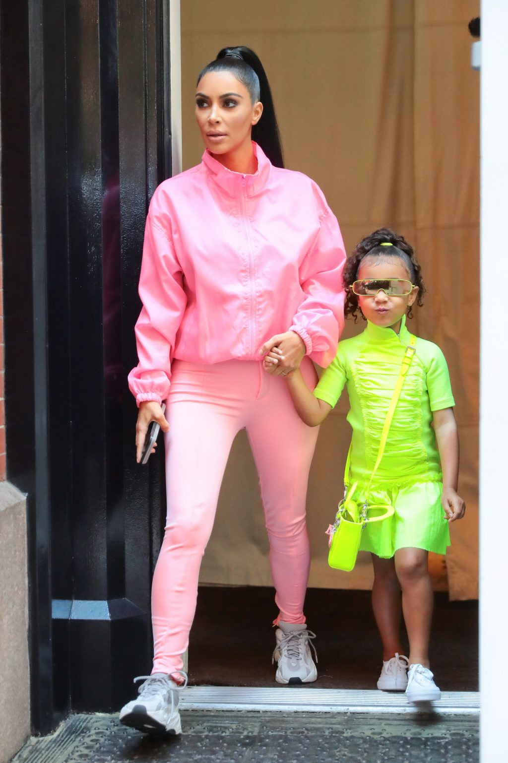 Trong tương lai không xa, cô bé chắc chắn trở thành một fashionista triển vọng trong làng giải trí quốc tế.