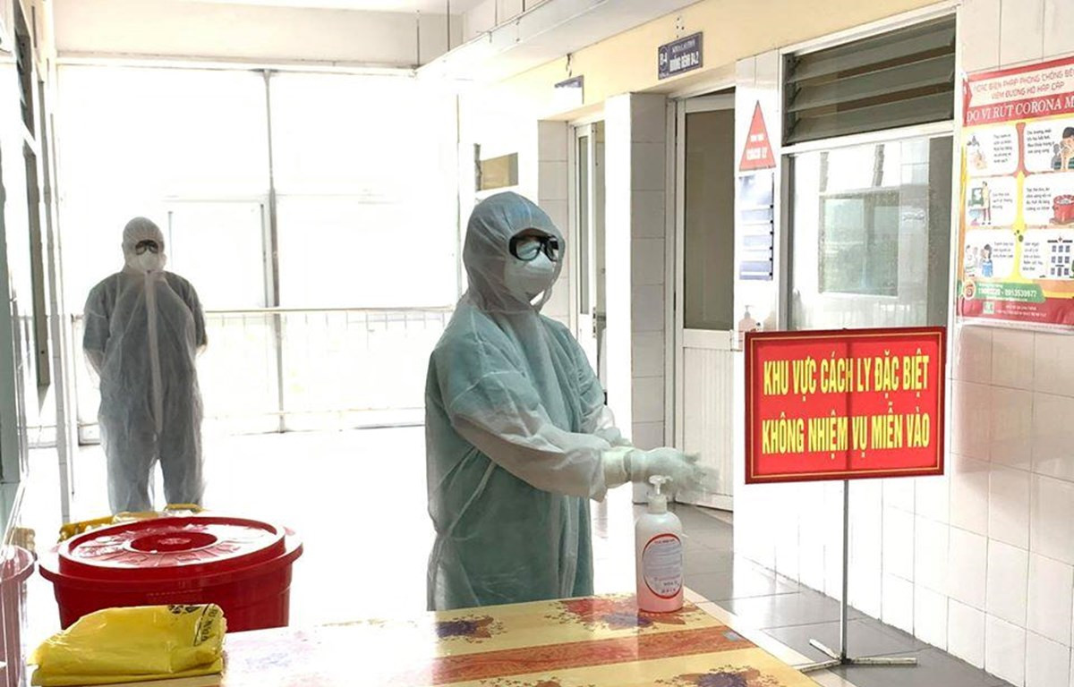 Benh nhan Covid-19 thu 123 tro ve tu Malaysia, gan 1.600 nguoi phai cach ly