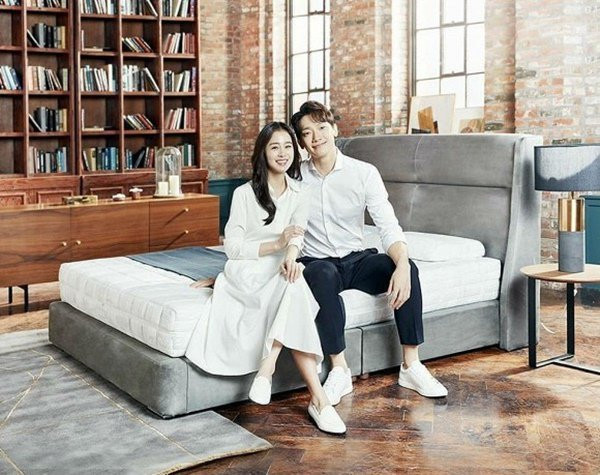 Bi Rain và Kim Tae Hee được mệnh danh là cặp sao quyền lực ở xứ sở kim chi được rất nhiều người hâm mộ yêu mến. Ảnh: Internet.