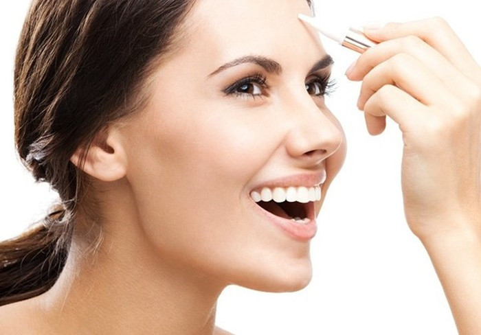 Để sở hữu bước nền hoàn hảo, bạn đừng quên mang theo chúng khi đi chơi Tết.