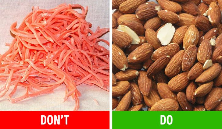 Kẹo cao su: Nhiều người tin rằng nhai kẹo cao su giúp đánh lừa cơ thể rằng đang được ăn mà không cần nạp thêm chút calo nào vào cơ thể. Tuy nhiên, khi nhai, dạ dày sẽ tiết ra dịch để tiêu hóa thức ăn, trong trường hợp bụng rỗng, cơ chế này làm bạn càng thêm đói. Tốt hơn hết hãy chuẩn bị các món ăn vặt lành mạnh như hạt hạnh nhân, óc chó, điều... để "nhấm nháp" khi đói. Các loại hạt vừa có chất xơ lại giàu chất béo tốt và đừng quên ăn chậm, nhai kỹ.