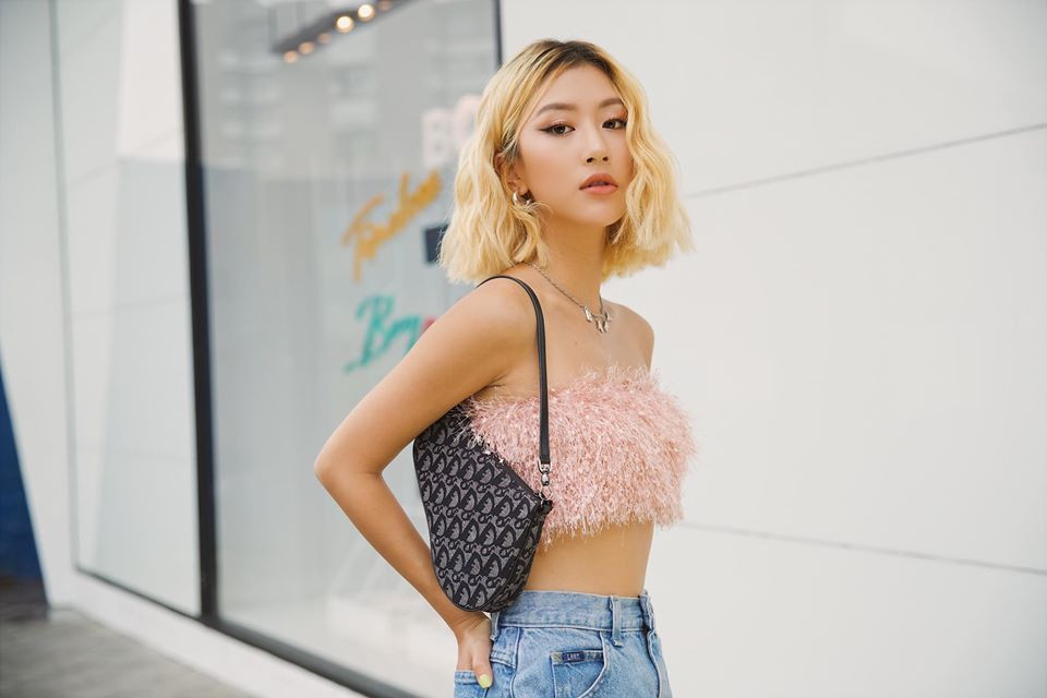 Quỳnh Anh Shyn khoe diện mạo đẹp như gái Tây với kiểu tóc ngắn ngang vai, nhuộm màu vàng nổi bần bật.