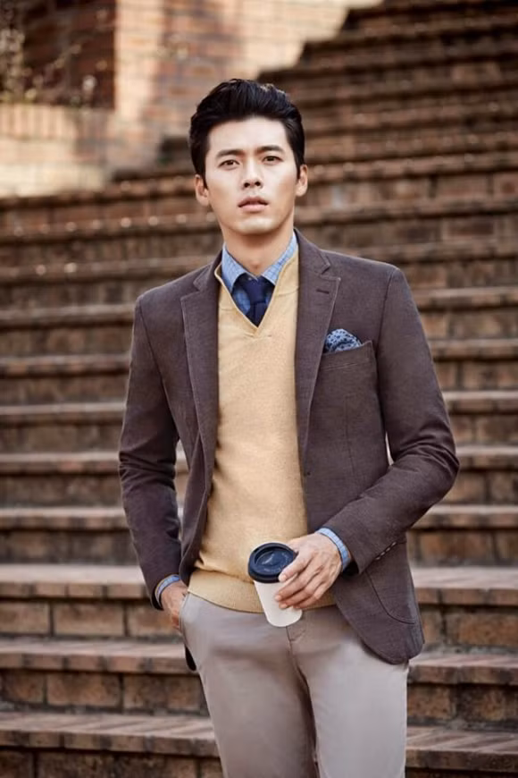 Nhờ gu thời trang đẳng cấp, Hyun Bin thường xuyên được các hãng thời trang mời đóng quảng cáo.