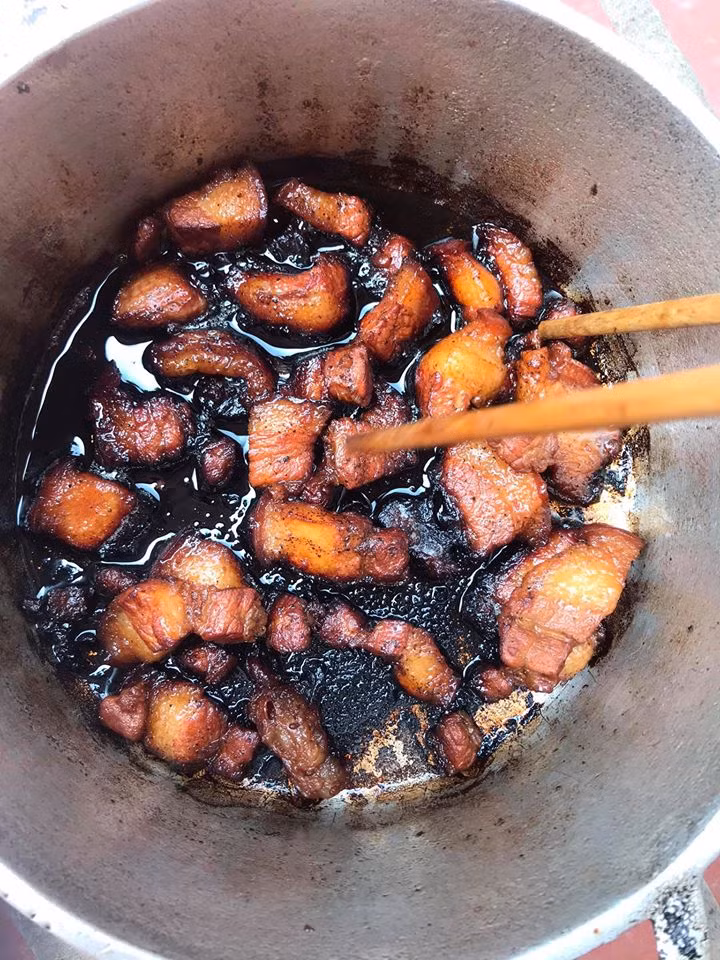 Đây là món thịt rang cháy cạnh "phiên bản lỗi" chăng?