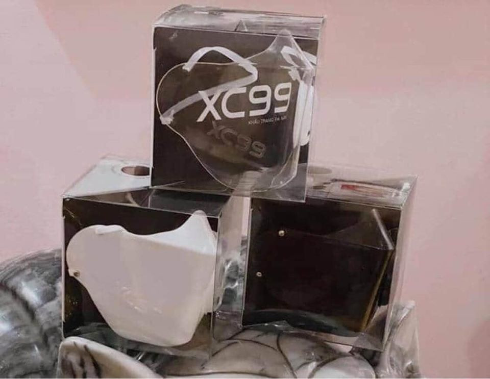 Khau trang “xuyen thau“: Phong COVID-19 chuan xin nhu quang cao?-Hinh-2