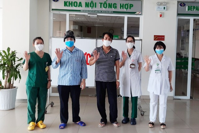 Chua khoi them 2 ca, BV Benh Nhiet doi TW con 2 benh nhan COVID-19