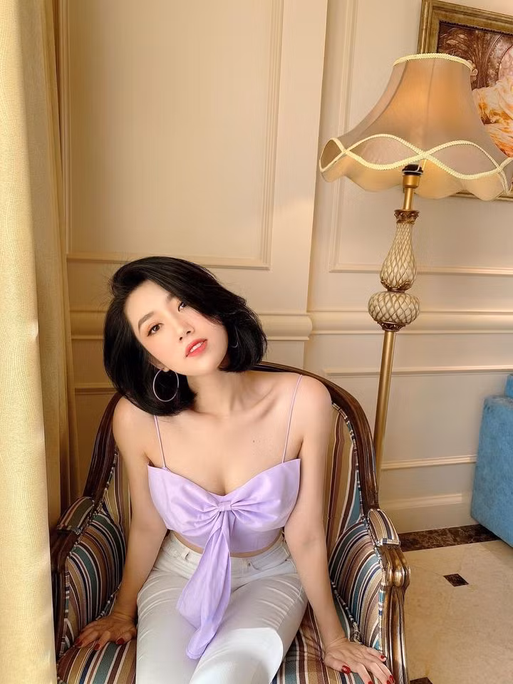 Vòng 3 cong vút, săn chắc sẽ giúp các bạn nữ tự tin hơn khi mặc váy body hay bikini.