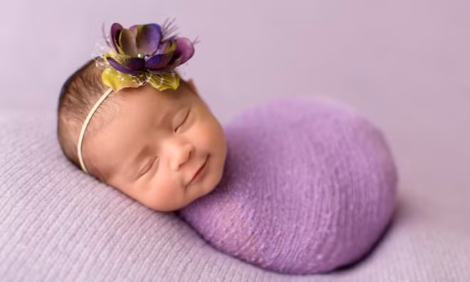 Hầu hết các bé không thức dậy khi Sandi chụp ảnh, thậm chí chúng tiếp tục ngủ sau khi nhiếp ảnh gia chụp xong. 