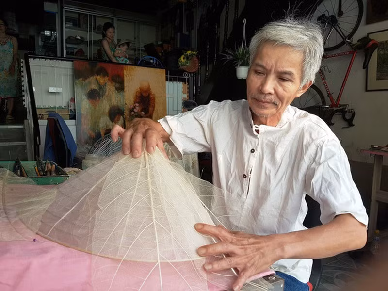 Doc dao non la bang trong suot gia 450 ngan/cai khong co ma mua-Hinh-4